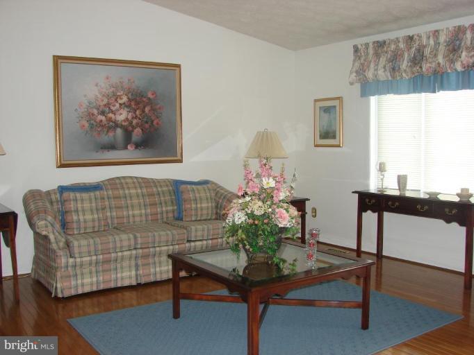 1348 Vanderbilt Road Bel Air, MD 21014 - Photo 2 of 20 Living Room