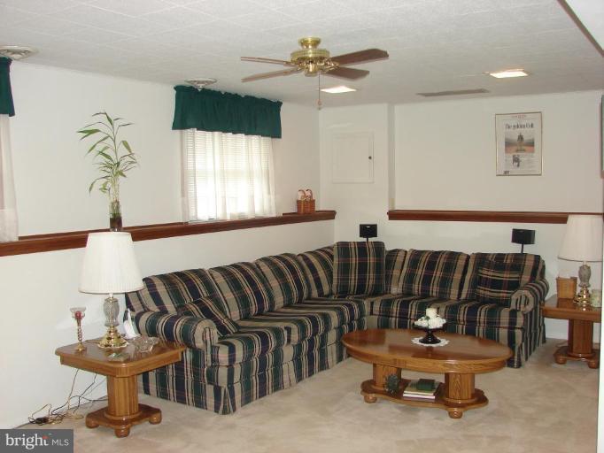 1348 Vanderbilt Road Bel Air, MD 21014 - Photo 5 of 20 Family Room