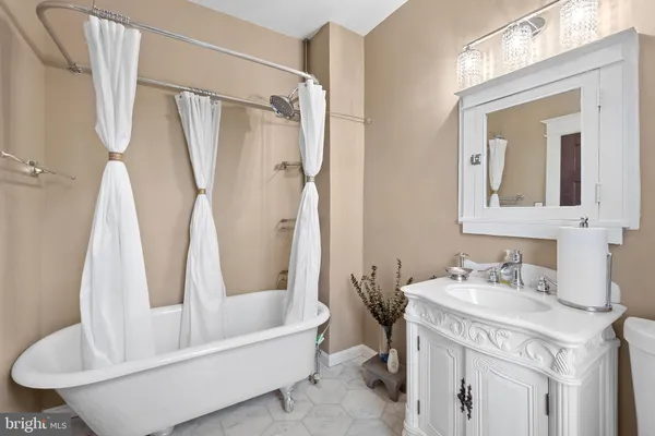 $9,000 | 1501 Crittenden Street Northwest, Washington, DC 20011