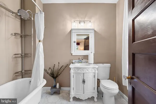 $9,000 | 1501 Crittenden Street Northwest, Washington, DC 20011
