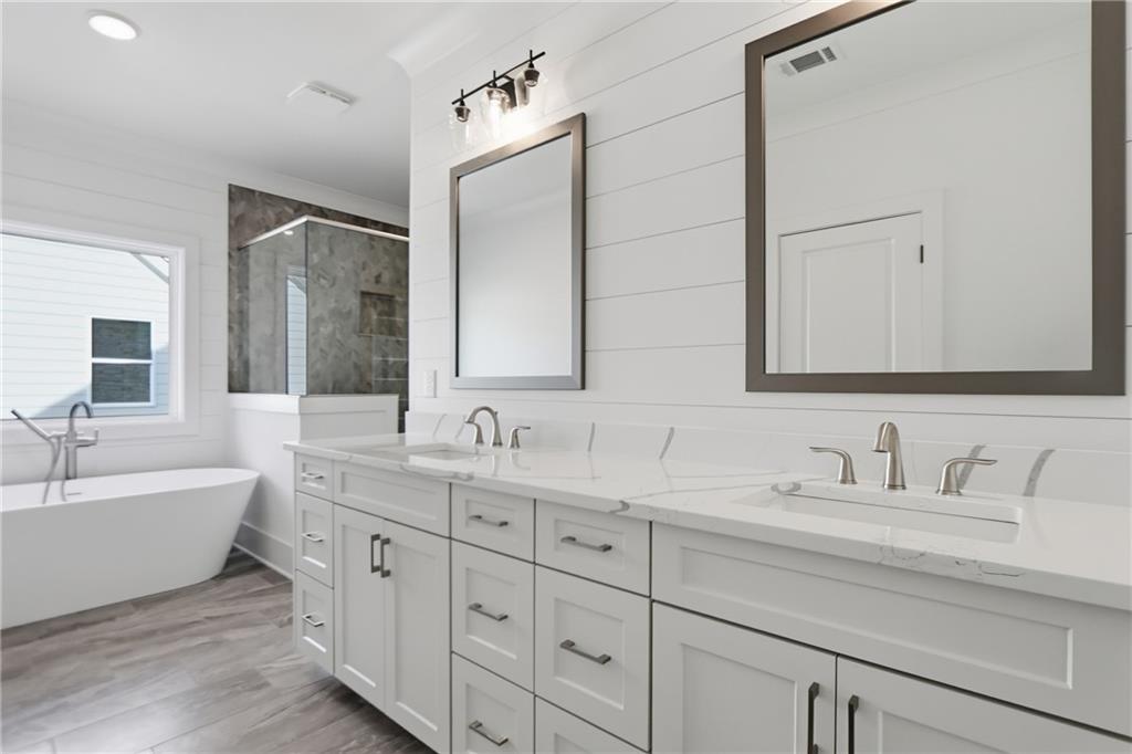 114 Cottage Gate Lane Roswell, GA 30076 - Photo 4 of 36