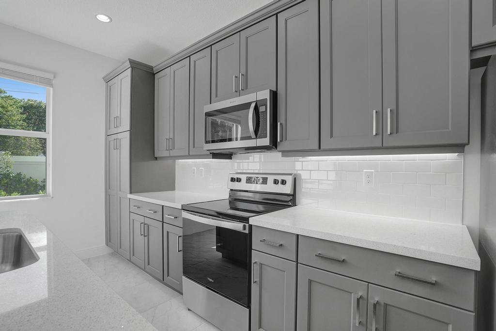 612 Parsons Way Deerfield Beach, FL 33442 - Photo 26 of 73 DSC03616