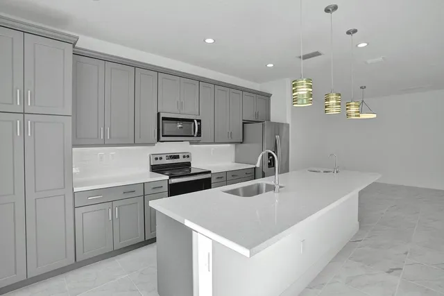 $3,700 | 612 Parsons Way, Deerfield Beach, FL 33442