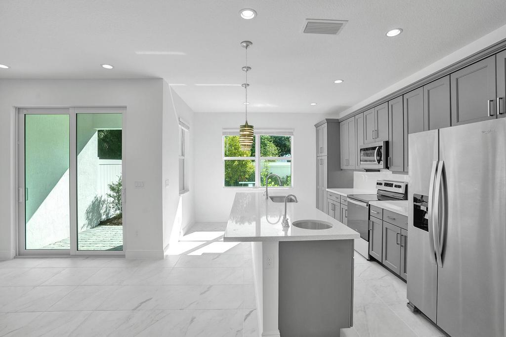 612 Parsons Way Deerfield Beach, FL 33442 - Photo 7 of 73 DSC03562