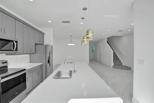 $3,700 | 612 Parsons Way, Deerfield Beach, FL 33442