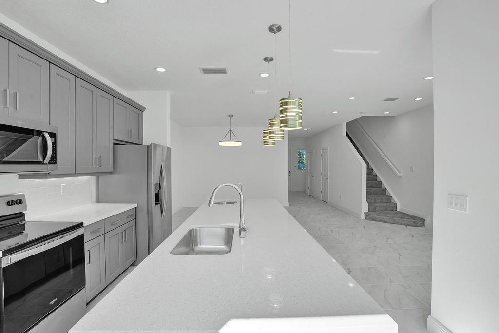 612 Parsons Way Deerfield Beach, FL 33442 - Photo 9 of 73 DSC03571