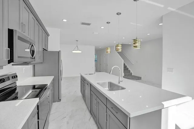 $3,700 | 612 Parsons Way, Deerfield Beach, FL 33442