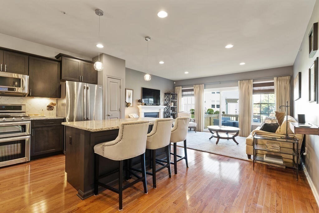 69 Canton Point Road, Unit 69 Canton, MA 02021 - Photo 13 of 39