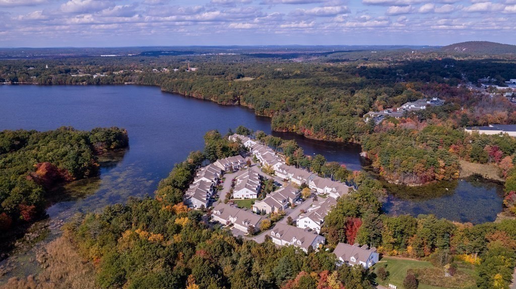 69 Canton Point Road, Unit 69 Canton, MA 02021 - Photo 3 of 39