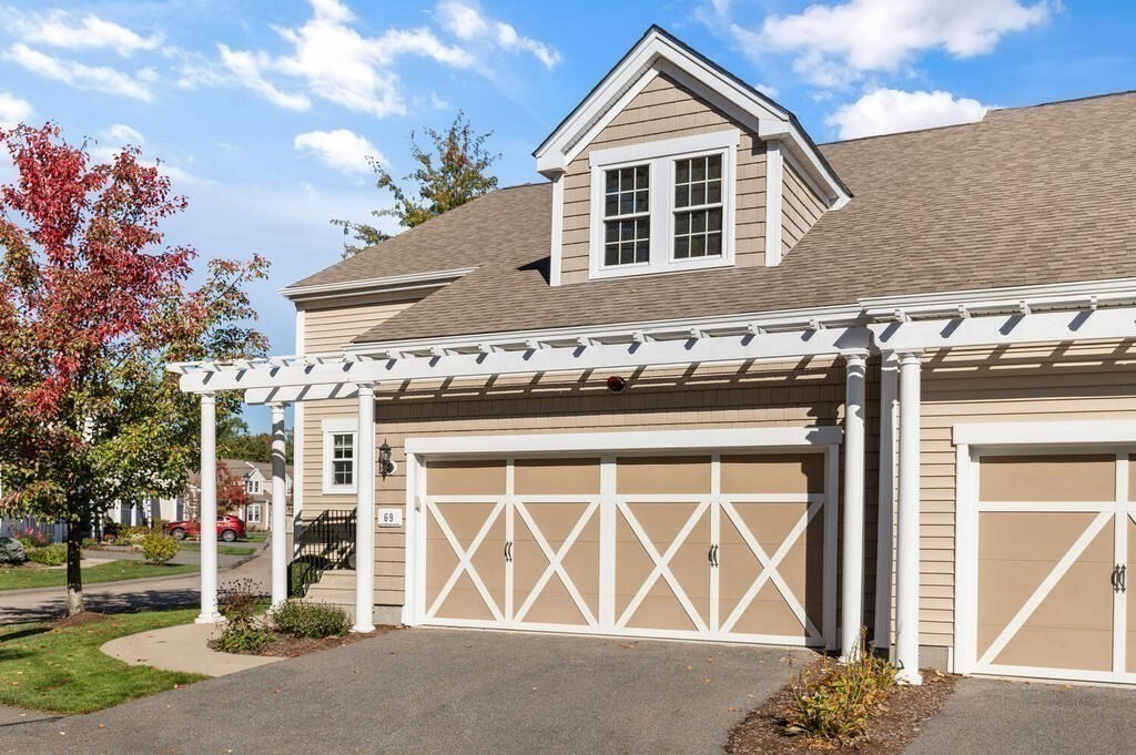 69 Canton Point Road, Unit 69 Canton, MA 02021 - Photo 5 of 39