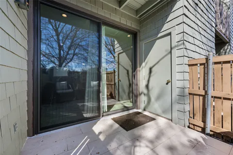 $324,000 | 7122 Wood Hollow Drive, Unit 47, Austin, TX 78731