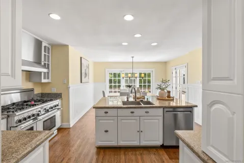 $2,150,000 | 921 Court Way, San Diego, CA 92103