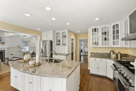 $2,150,000 | 921 Court Way, San Diego, CA 92103