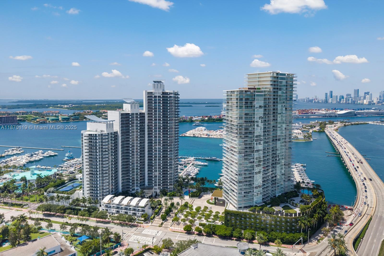 400 Alton Road, Unit TH1A Miami Beach, FL 33139 - Photo 40 of 45 a city view