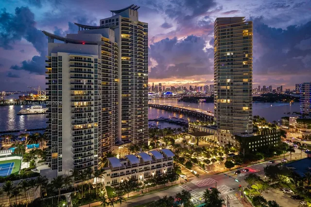 $1,849,500 | 400 Alton Road, Unit TH1A, Miami Beach, FL 33139
