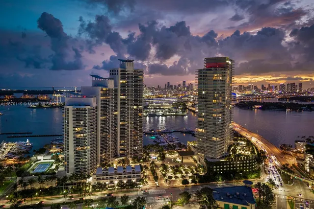 $1,849,500 | 400 Alton Road, Unit TH1A, Miami Beach, FL 33139