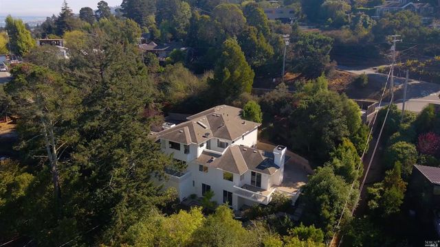 $3,590,000 | 112 Homestead Boulevard, Mill Valley, CA 94941