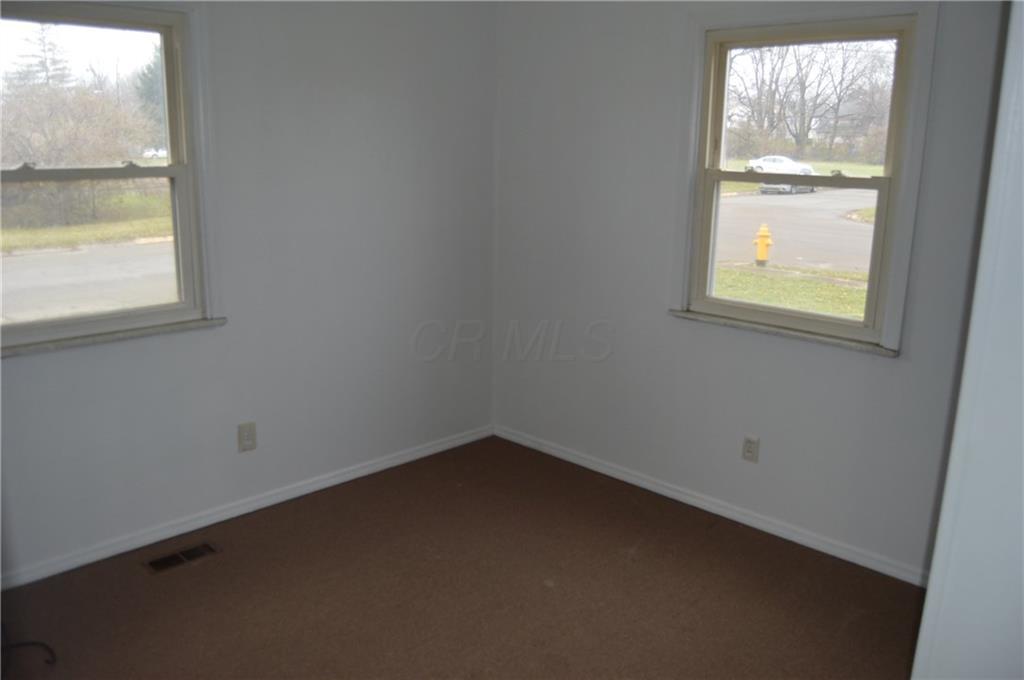 929 South Western Avenue Springfield, OH 45506 - Photo 16 of 23 GetMedia.ashx-77