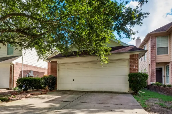 $1,599 | 8342 Fuqua Gardens Drive, Houston, TX 77075