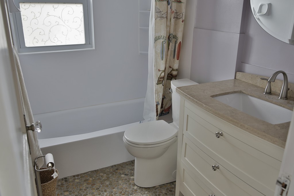 11 Shoreside Road Quincy, MA 02169 - Photo 19 of 26 Gallery Image 19