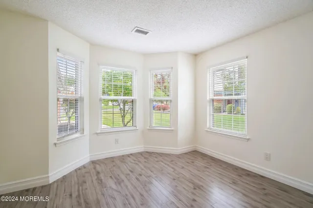 $3,950 | 73 Old Orchard Lane, Unit 1504, Asbury Park, NJ 07712