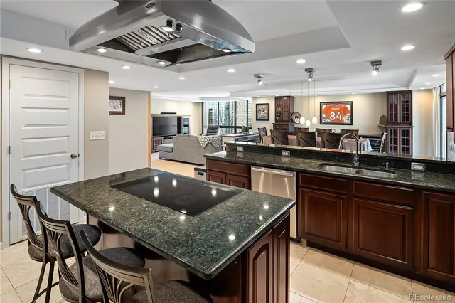 $595,000 | 1777 Larimer Street, Unit 1610, Denver, CO 80202