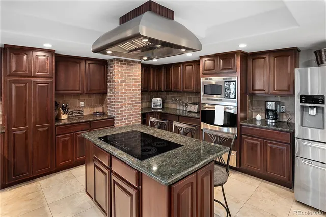 $595,000 | 1777 Larimer Street, Unit 1610, Denver, CO 80202