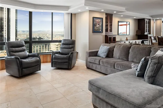 $595,000 | 1777 Larimer Street, Unit 1610, Denver, CO 80202