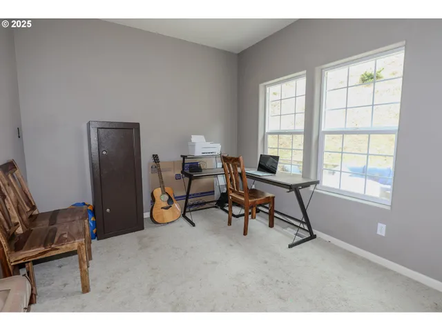 $474,900 | 356 Wild Fern Drive, Winchester, OR 97495