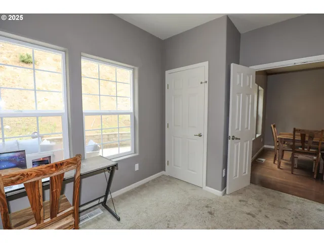 $474,900 | 356 Wild Fern Drive, Winchester, OR 97495