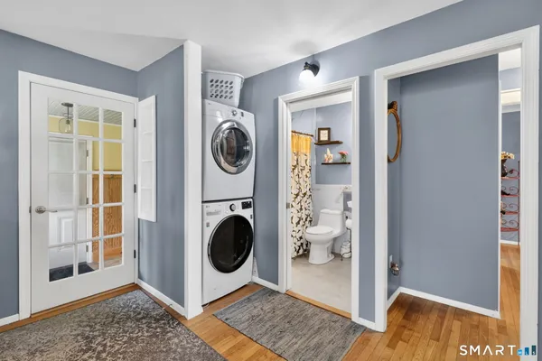 $579,900 | 1732 Main Street, Glastonbury, CT 06033