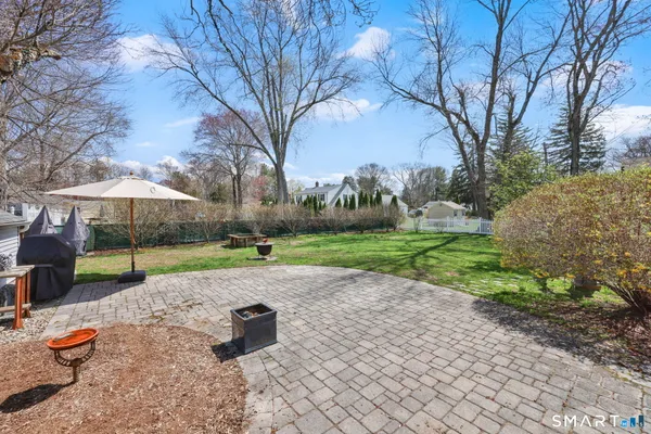 $579,900 | 1732 Main Street, Glastonbury, CT 06033