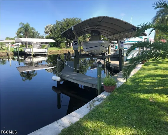 $1,800 | 2143 West Tobago Circle, Fort Myers, FL 33905