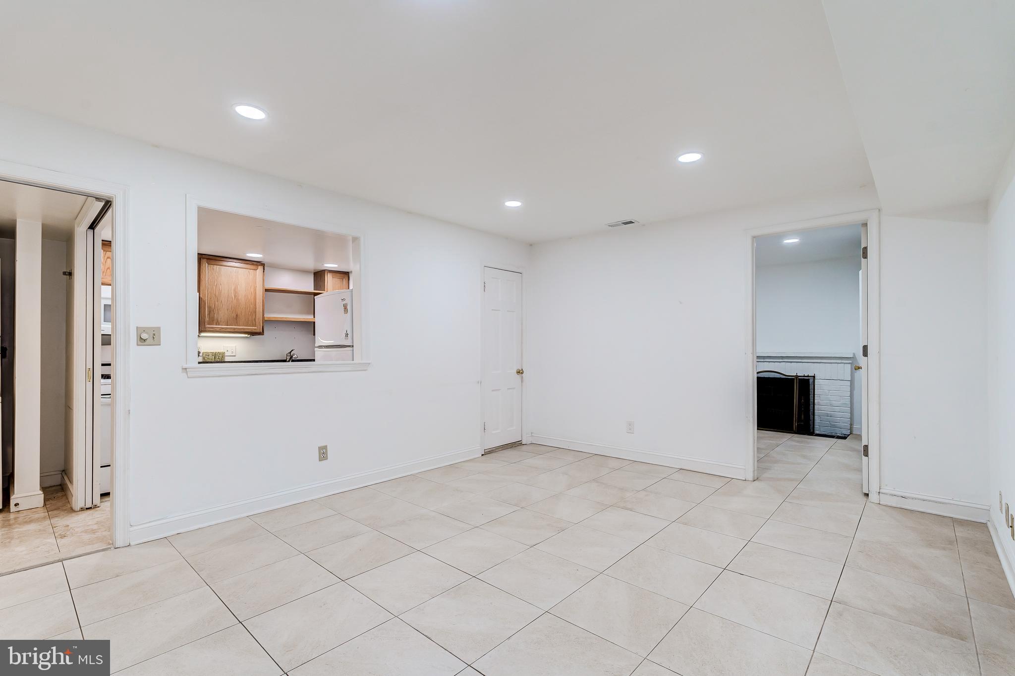 4708 Reservoir Road Northwest Washington, DC 20007 - Photo 50 of 88 In-law suite