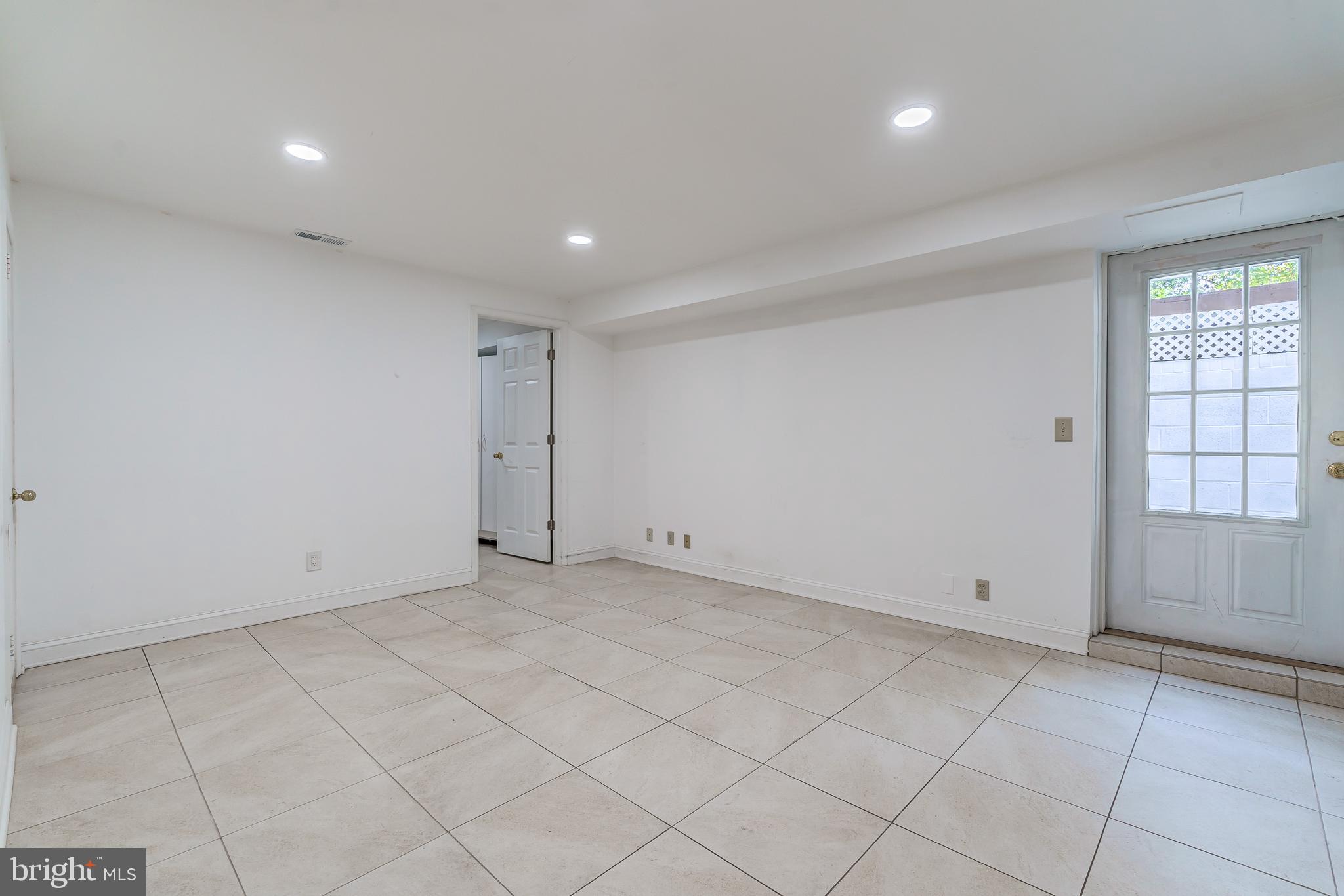4708 Reservoir Road Northwest Washington, DC 20007 - Photo 51 of 88 In-law Suite