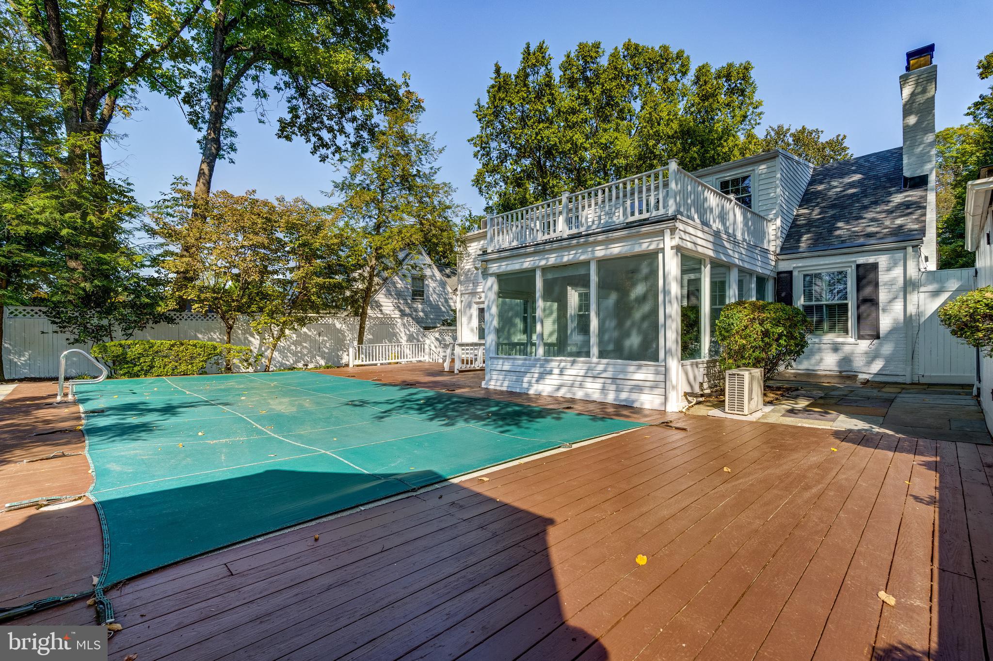 4708 Reservoir Road Northwest Washington, DC 20007 - Photo 7 of 88 Gallery Image 7