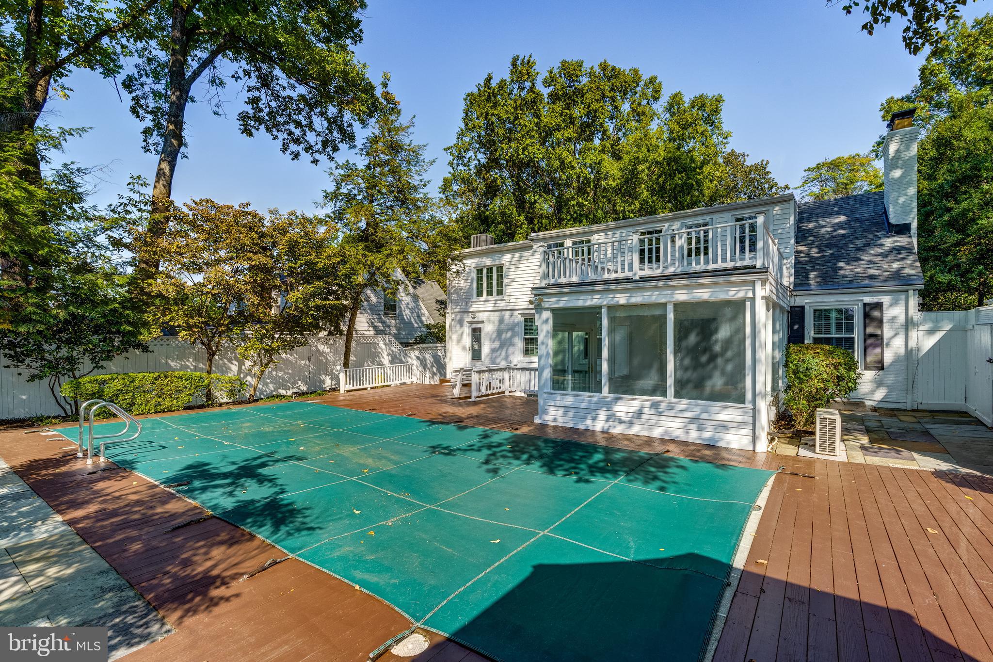 4708 Reservoir Road Northwest Washington, DC 20007 - Photo 8 of 88 Gallery Image 8