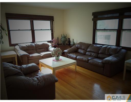 1250 Aaron Road North Brunswick, NJ 08902 - Photo 4 of 15 Gallery Image 4