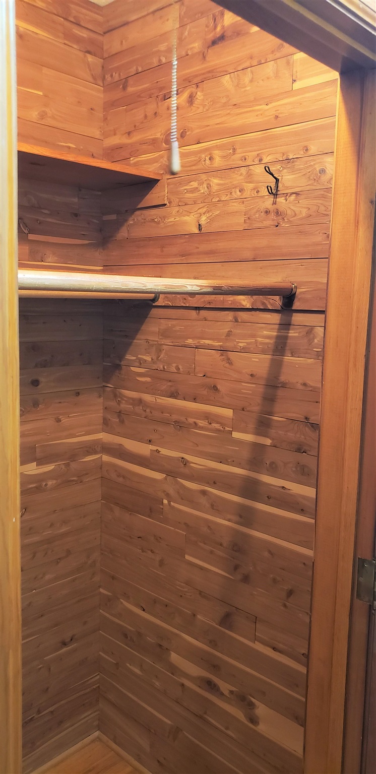 4501 Jersey Ridge Road Davenport, IA 52807 - Photo 10 of 19 Gallery Image 10
