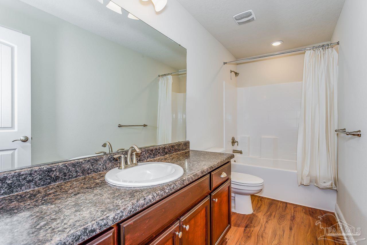 5143 Carmell Ridge Circle Milton, FL 32570 - Photo 16 of 28