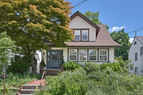 $8,800 | 9 Fenton Street, Rye, NY 10580