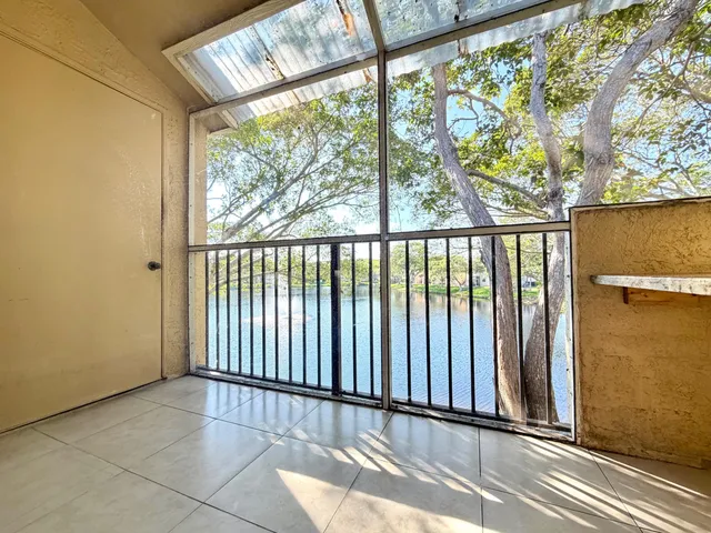 $2,200 | 660 Cypress Club Way, Unit C, Deerfield Beach, FL 33064
