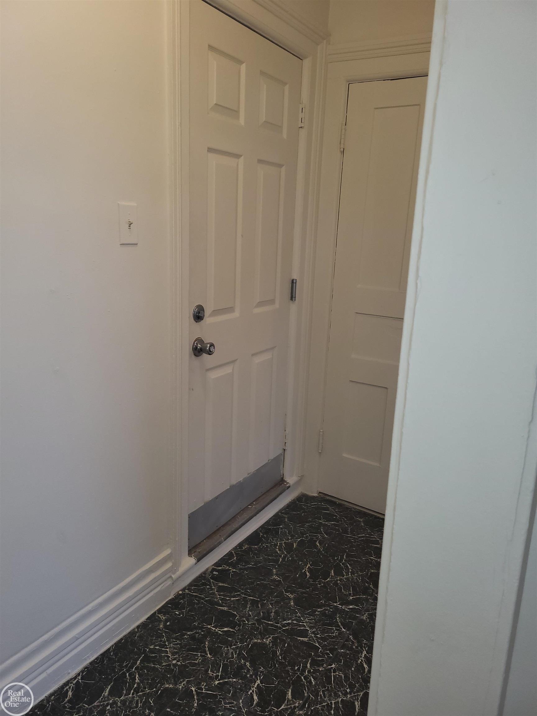 838 Howard Street Port Huron, MI 48060 - Photo 17 of 17