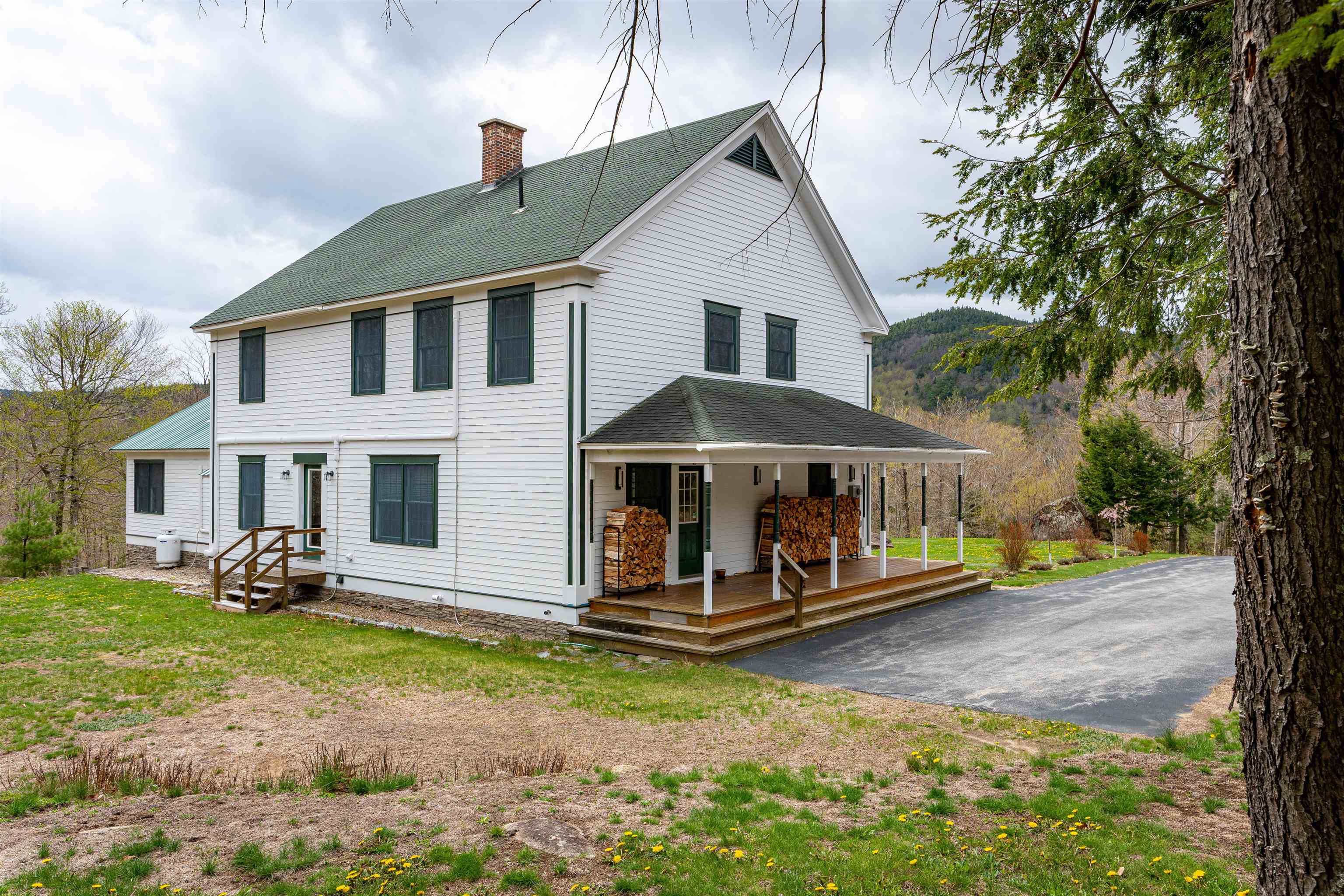 362 Jericho Road Bartlett, NH 03838 - Photo 2 of 33