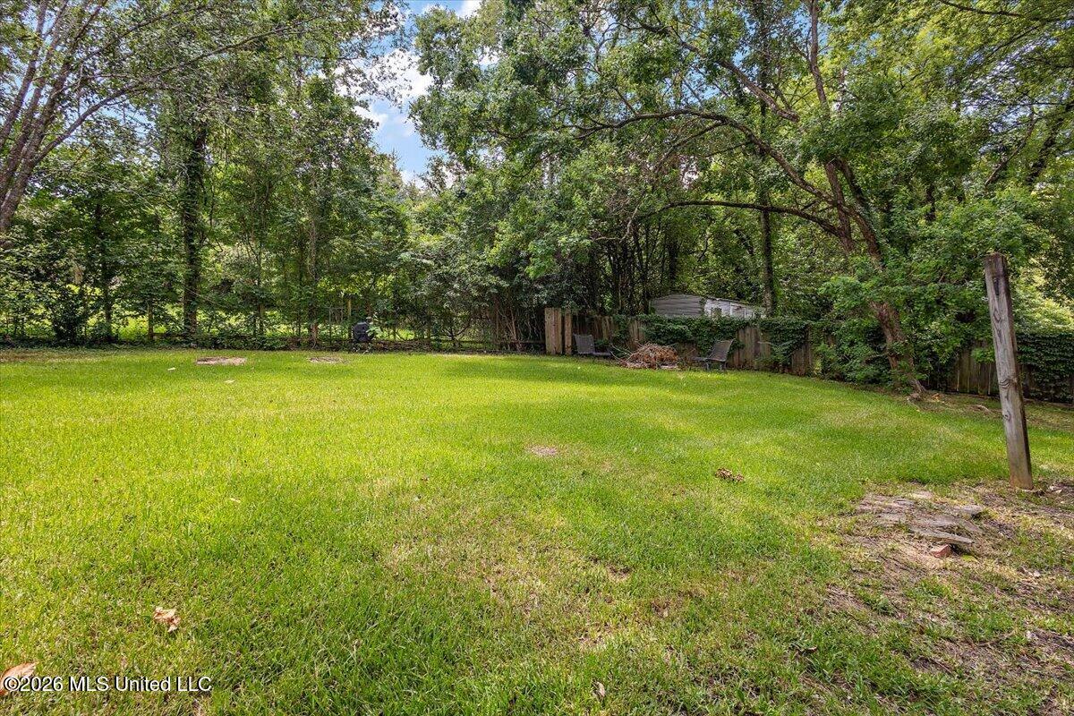 1633 Winchester Street Jackson, MS 39211 - Photo 27 of 27 27-HTP_1004