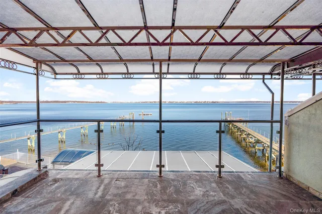 $6,500 | 822 Dean Avenue | Throgs Neck