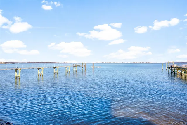 $6,500 | 822 Dean Avenue | Throgs Neck