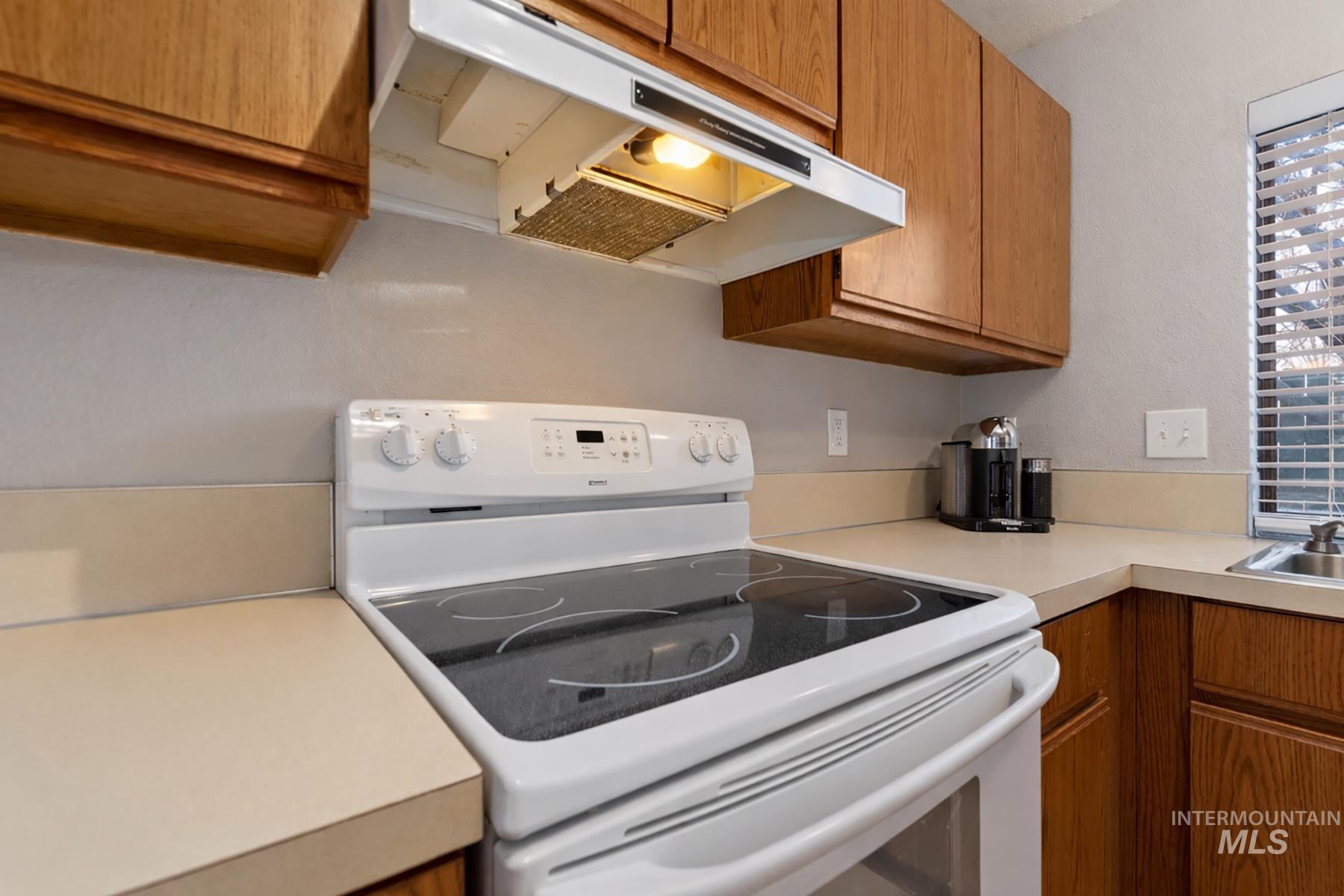 488 North Chambers Place Boise, ID 83706 - Photo 14 of 36