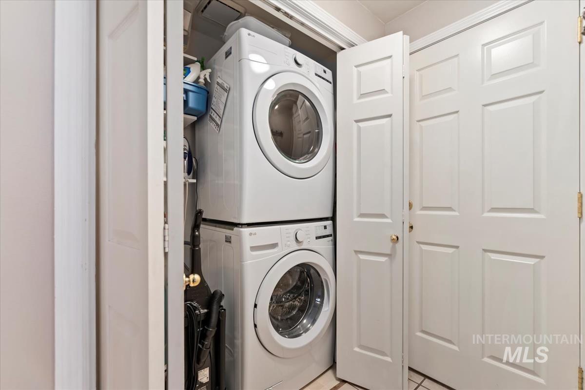 488 North Chambers Place Boise, ID 83706 - Photo 17 of 36