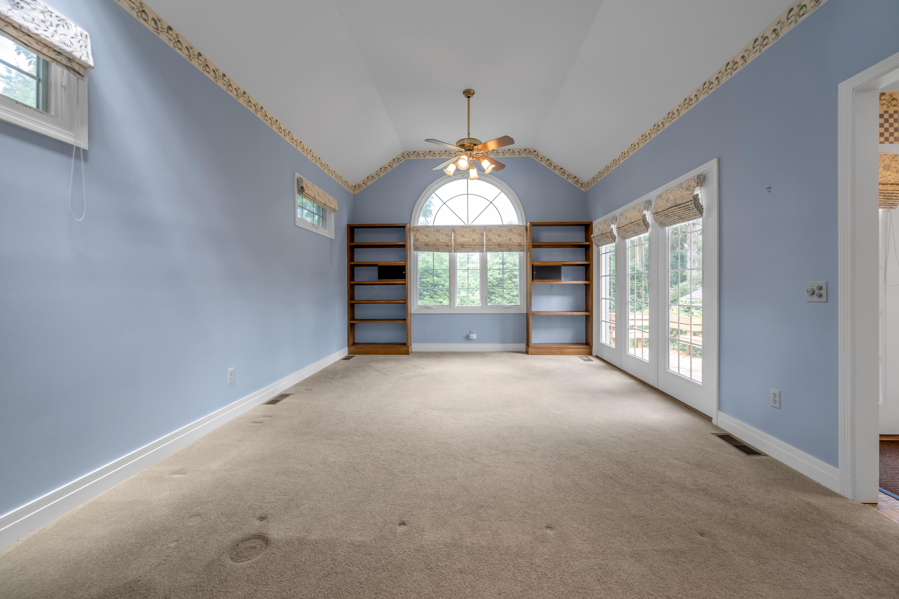 108 Romany Road Lexington, KY 40502 - Photo 15 of 54 TDB_3614